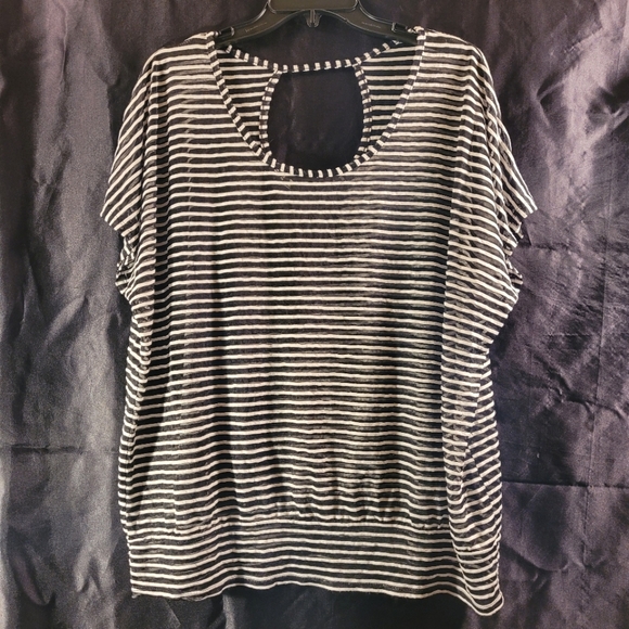 Women's Lane Bryant Top - Picture 1 of 11